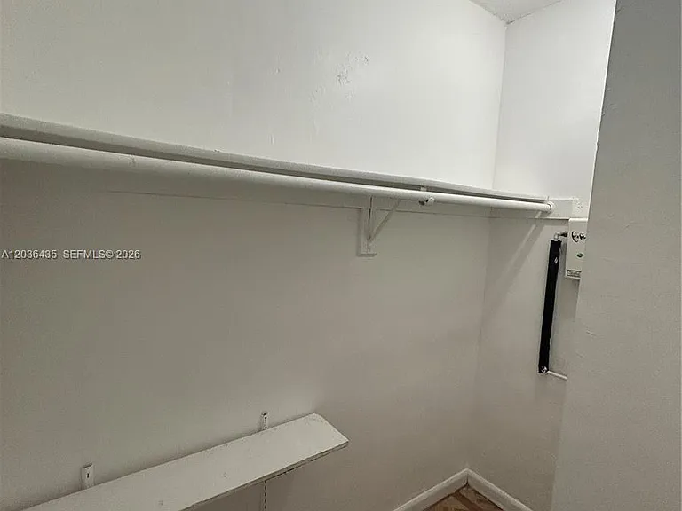 1045 N Andrews Ave #3 — Photo 8