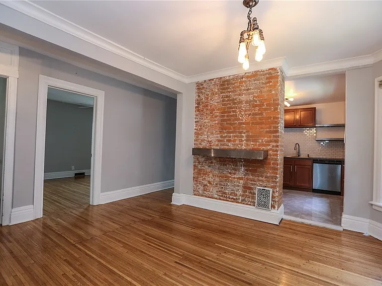 29 Birch Cres #UP — Photo 8