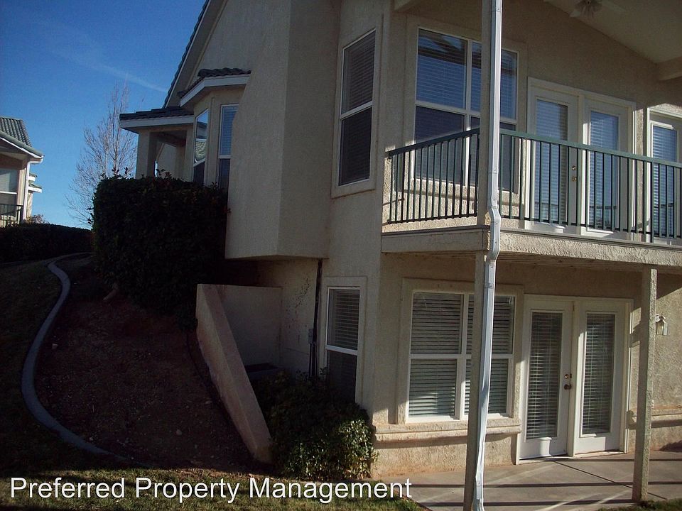 1st image of 117 N Turnbury Ln