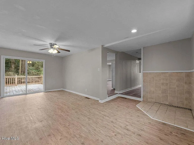 1634 Murrill Hill Rd — Photo 15
