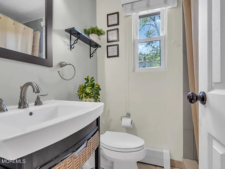 519 Ryeside Ave — Photo 23