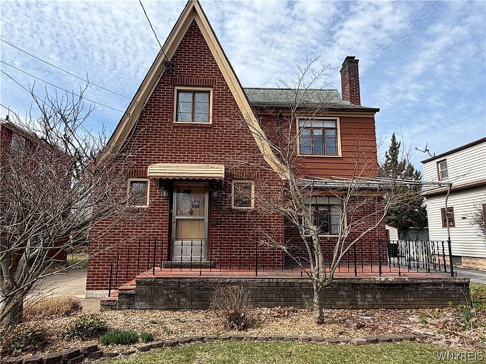 1st image of 610 31st St