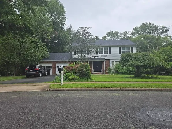 256 Springdale Ter, Yardley, PA 19067