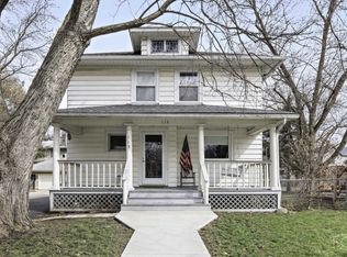 115 Garden St, West Chicago, IL 60185