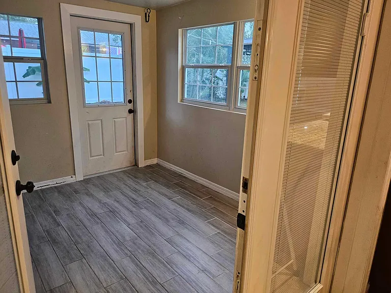 6005 Tampa Shores Blvd — Photo 22