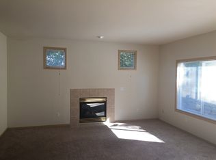 3046 Cottonwood St, Anchorage, AK 99508