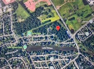 76 Woodland Rd, Piscataway, NJ 08854