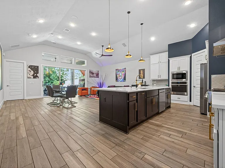 Polletts Cove Ct — Photo 25