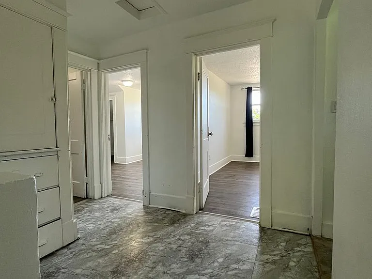 4621 E Snow Rd — Photo 3