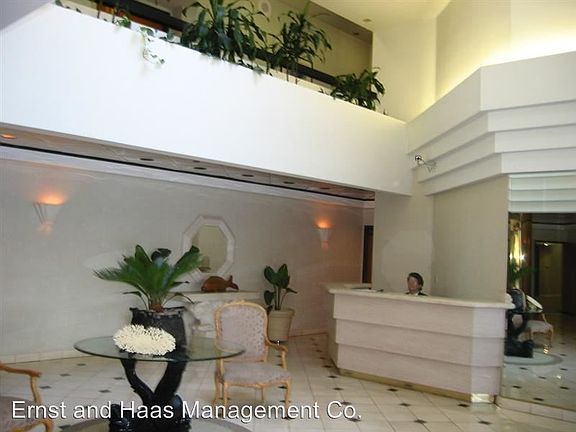 4th image of 1310 E Ocean Blvd Unit B31