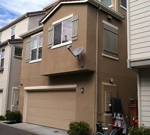 3rd image of 6009 Hillbrook Pl