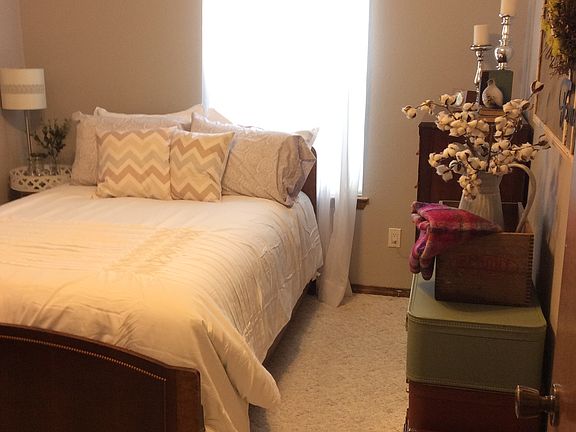 Upstairs bedroom