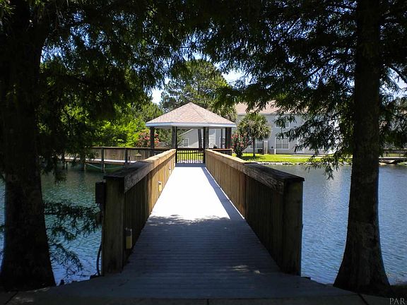 5th image of 1428 Tiger Lake Dr