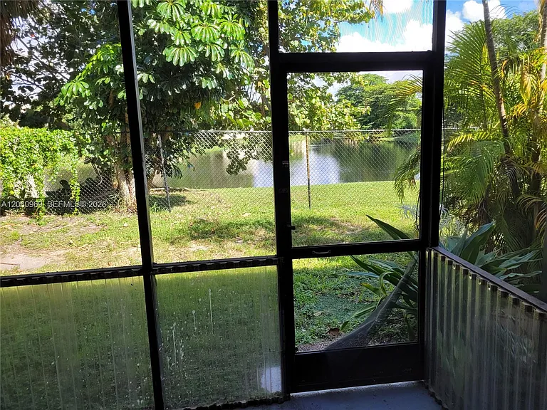 4455 Treehouse Ln #A — Photo 4
