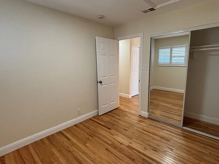 8096 Juniper Ave — Photo 10