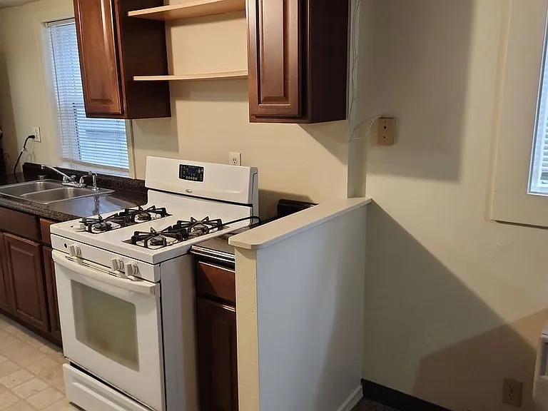 1011 Billy Frank Jr St — Photo 2