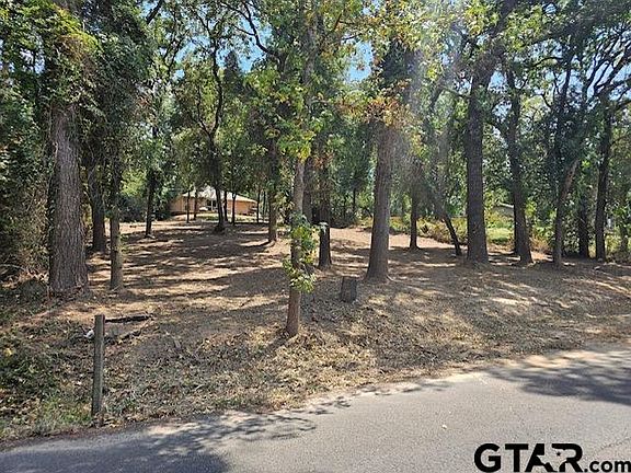 5th image of 17618 Carol Cir