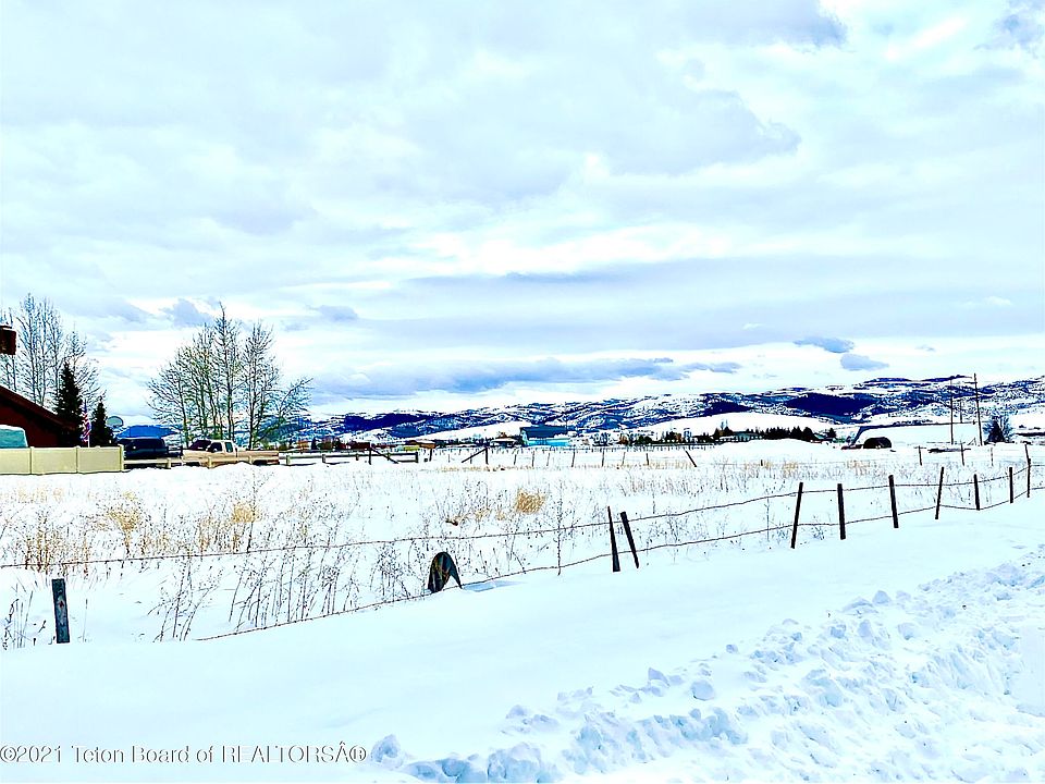 1st image of Tee Mont Dr