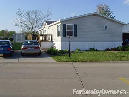 Front
						:
						Deck and shed