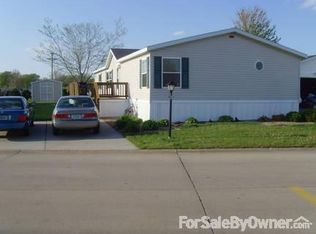 5912 Wabash St SW, Cedar Rapids, IA 52404