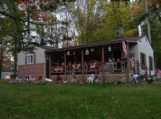 324 Oak Lake Rd, Lewiston, MI 49756