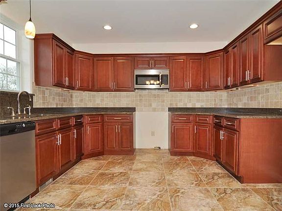 2nd image of 65 Fairview Ave