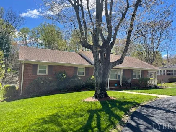 323 Indian Ridge Dr, Lynchburg, VA 24502