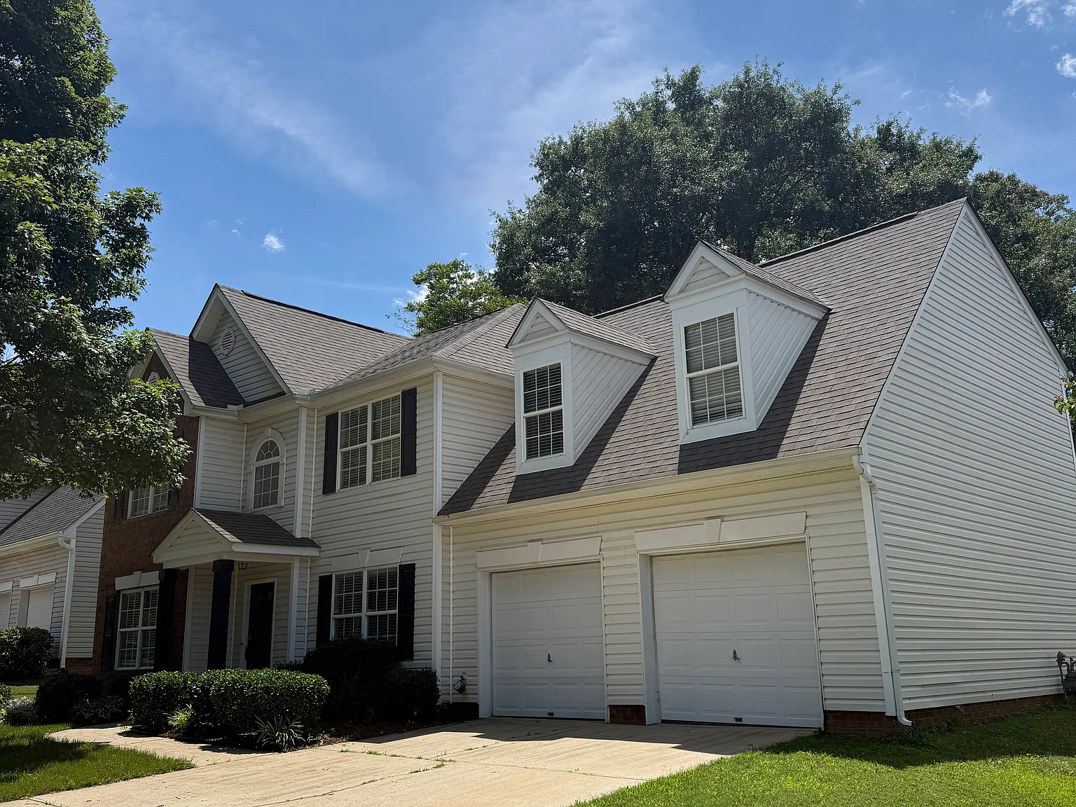 105 Sandy Ln — Photo 1