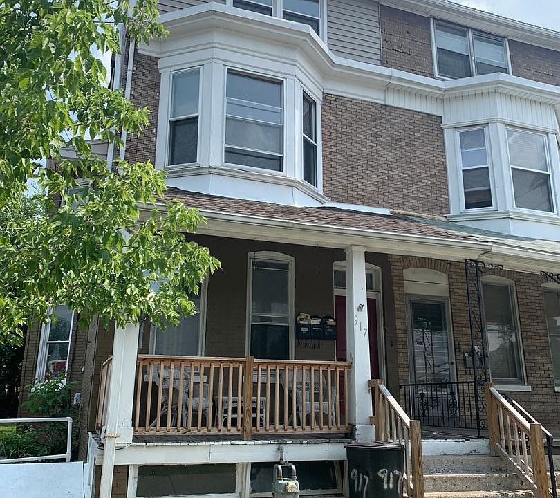 1st image of 917 S Queen St APT 3