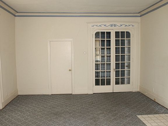 4th image of 414 Cedar Ave