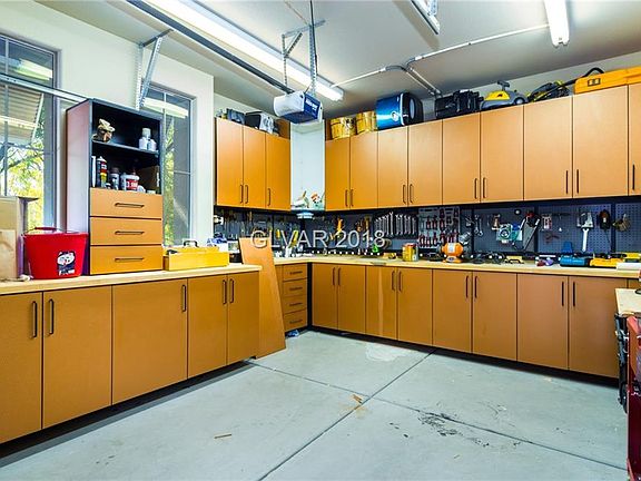 5th image of 8270 Bella Veduta Ave