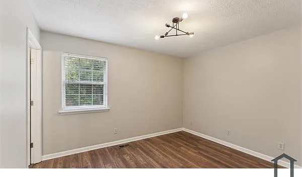 4416 Thrasher Cir — Photo 9