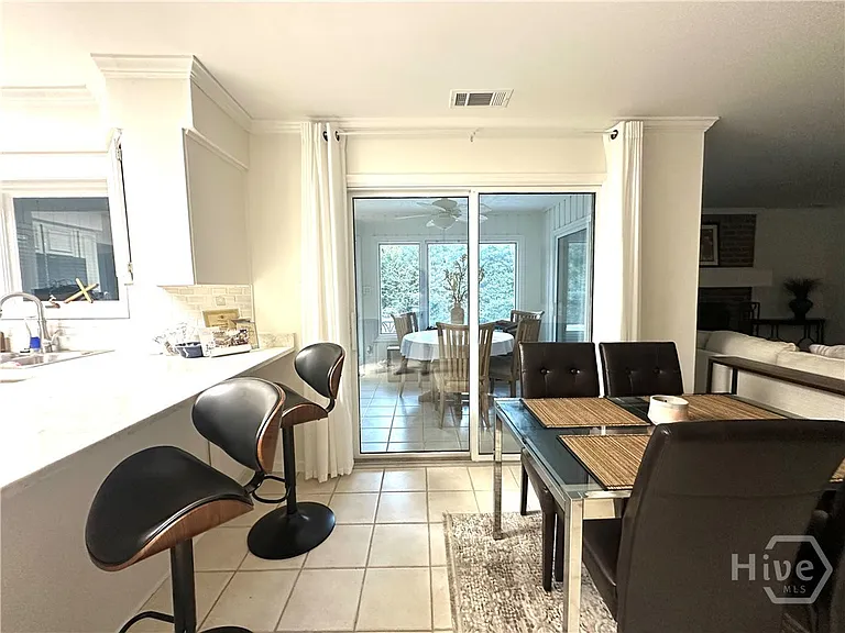 1 Kelsall Ln #1 — Photo 6
