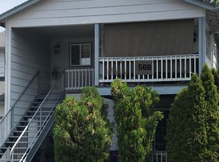 568 Village Dr, Central Pt, OR