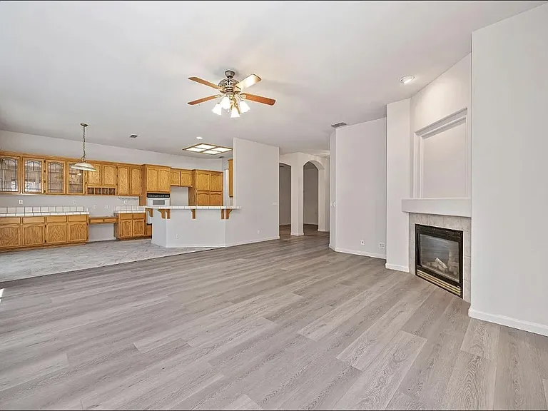 1293 Withers Ct — Photo 3