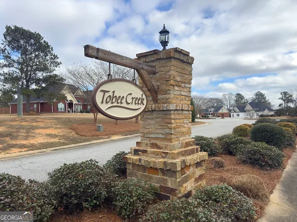 411 Big Oak Cir, Lizella, GA 31052