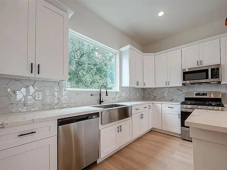 1511 Alamo St — Photo 10