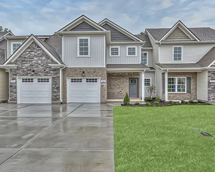 113 Creek Wood Rd — Photo 1