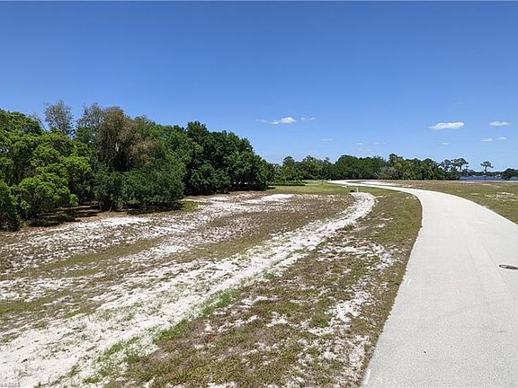 4th image of 4038 Camp Shore Dr