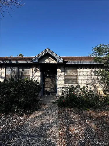 2704 Ashley Ct Photo 1