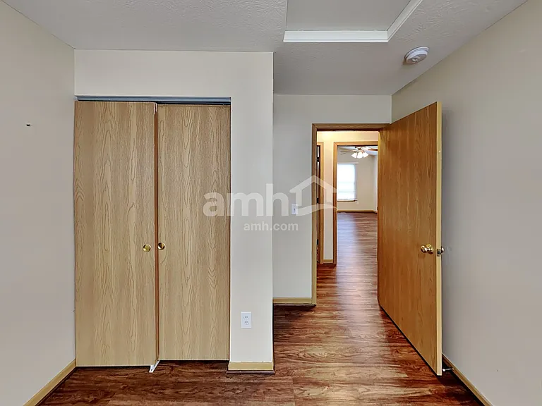 5315 John Browning Dr — Photo 17