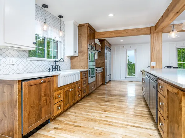 8025 Dry Creek Rd, Mount Pleasant, TN 38474