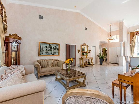 5th image of 13841 NW 23rd St