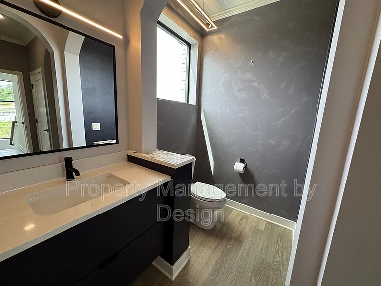 1371 Keosauqua Way #1 — Photo 9