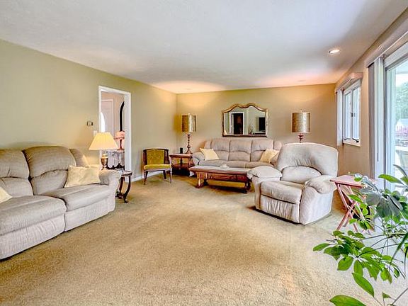 5th image of 617 Conewango Ave #10