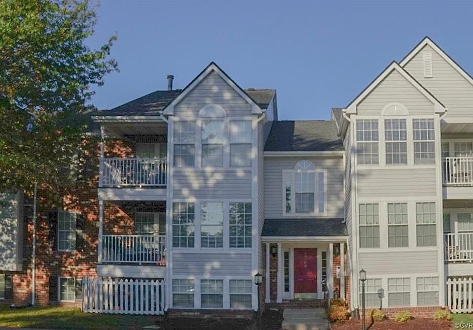 1st image of 10209 Wolfe Manor Ct #7