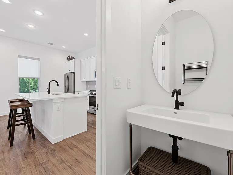 3809 Valley View Rd #10 — Photo 14