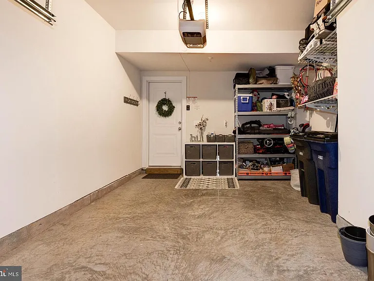 20523 Milbridge Ter — Photo 36