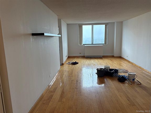 5th image of 1 Bay Club Dr APT 18L