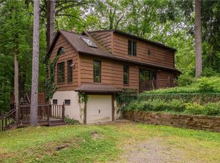 9 Viroqua Dr, Rochester, NY 14622